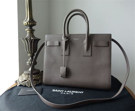 sac yves saint laurent pochette|saint laurent sac de jour.